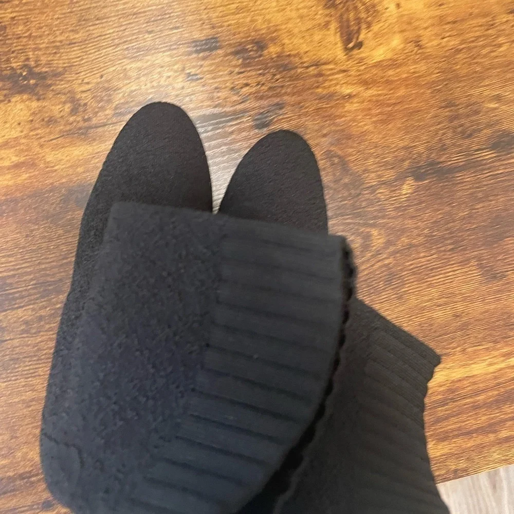 Charles by Charles David black socket booties 7 m - Picture 5 of 7